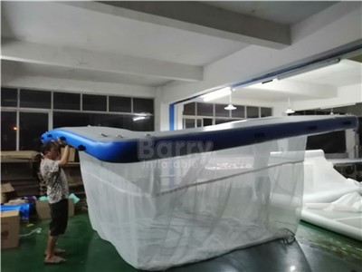  Portable Inflatable Floating Ocean Sea Swimming Pool with Net